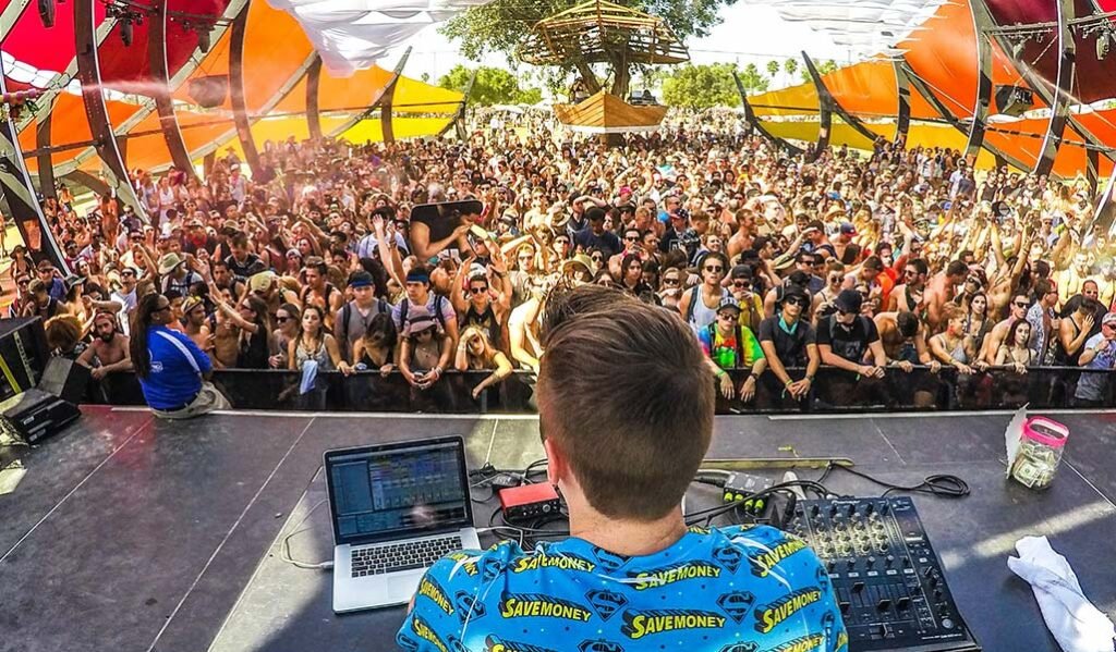 How to go to Coachella