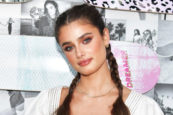 Taylor Hill
